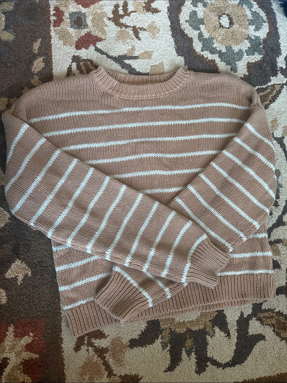 Forever 21 Striped Crewneck Sweater in Tan and White